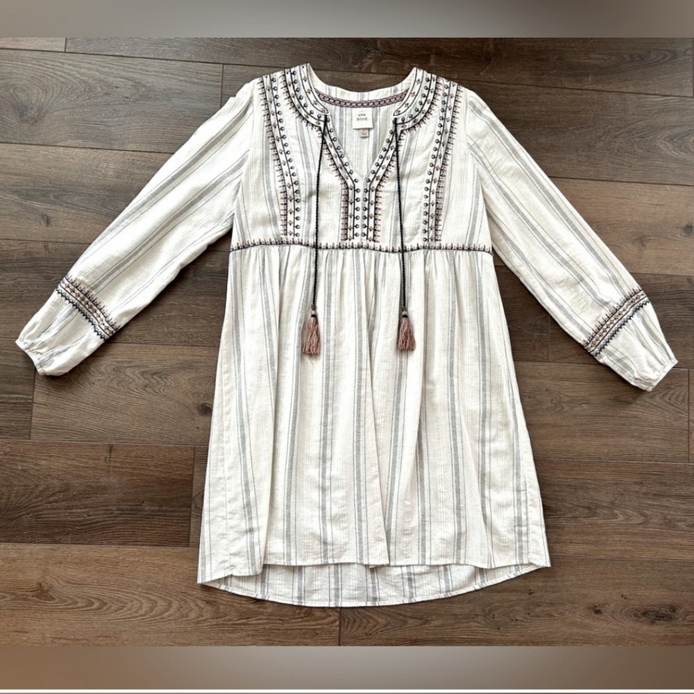 Knox Rose Long Sleeve Embroidered Dress - Cream and Black